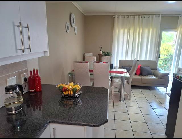 2 BEDROOM SECTIONAL TITLE FOR SALE IN WENTWORTH PARK